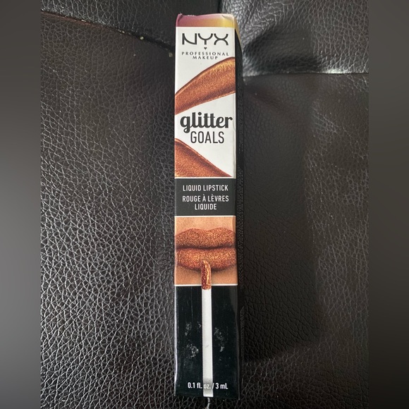 Beauty Bundle - Picture 2 of 4